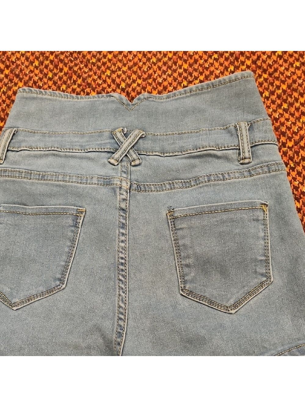 SHEIN High Waist Denim Shorts Light Blue - Picture 7 of 11